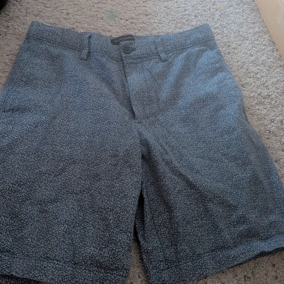 Banana Republic Blue Patterned Men's Shorts - Picture 1 of 4